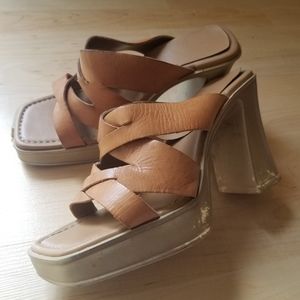 Sz 8 Block Heel Slip on Sandal